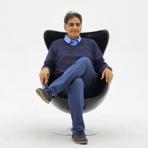 دکتر رامین افشاری